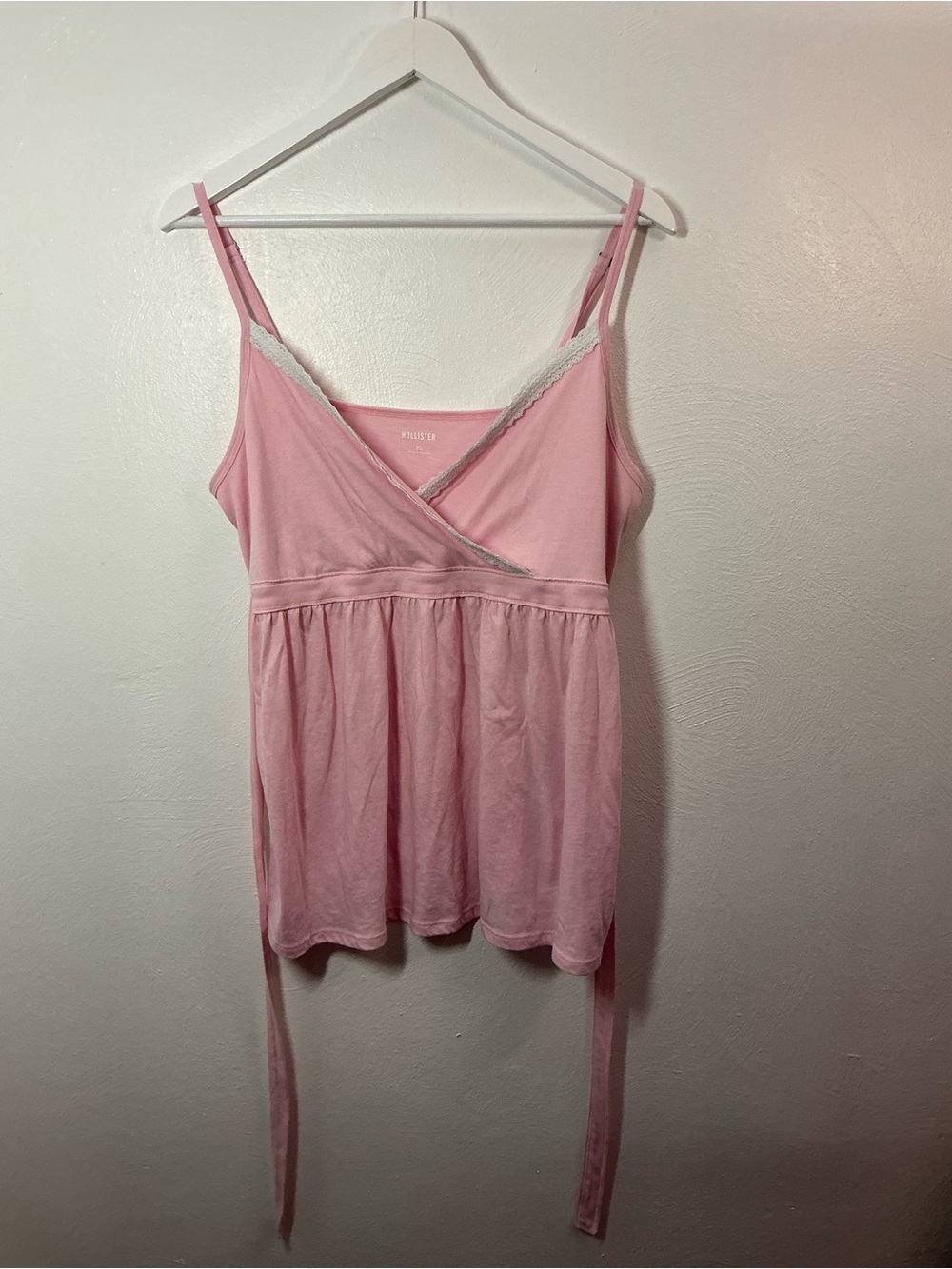 Hollister Light Pink Lace-Trim Wrap Tie Tank Size XL